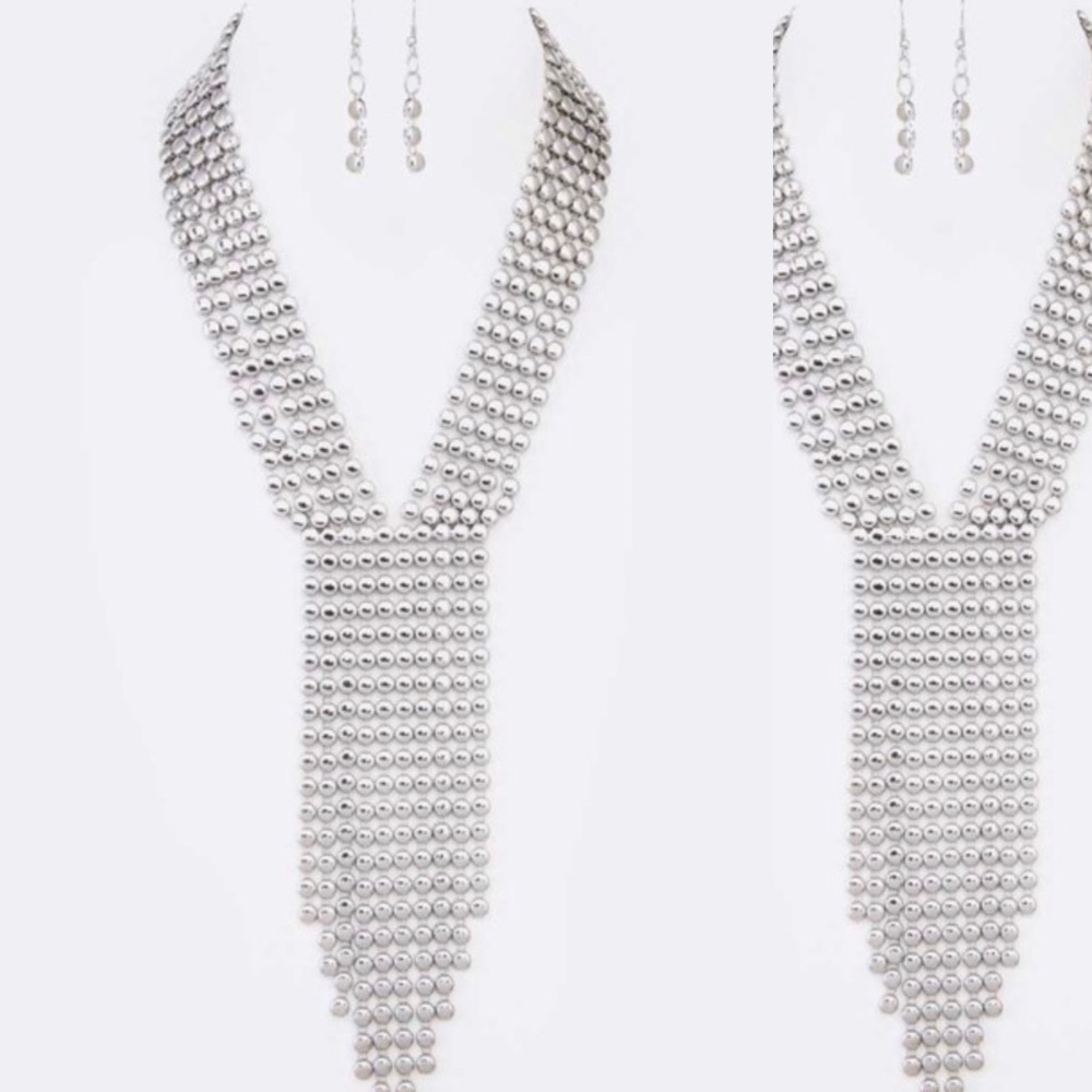 Stud Tassel Statement Necklace Set - image 3